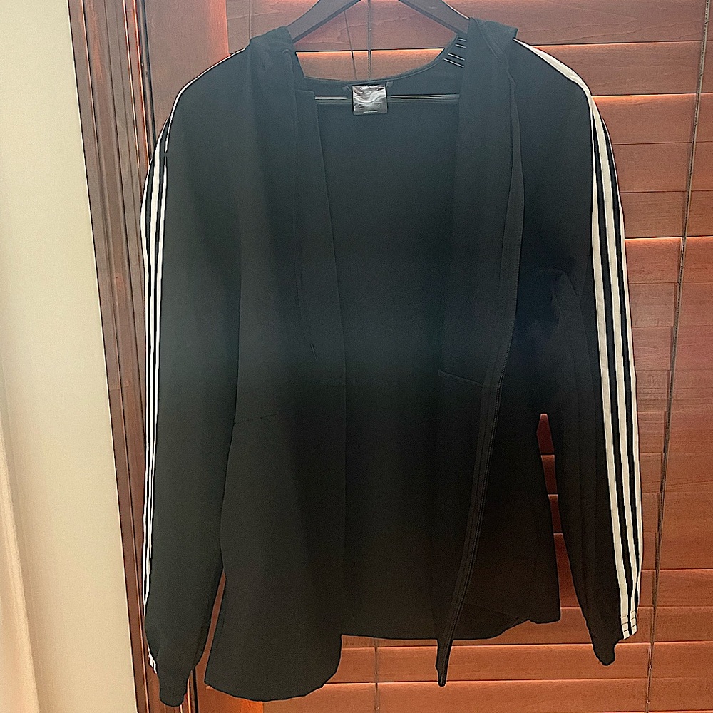 Adidas jogging jacket - MENS M